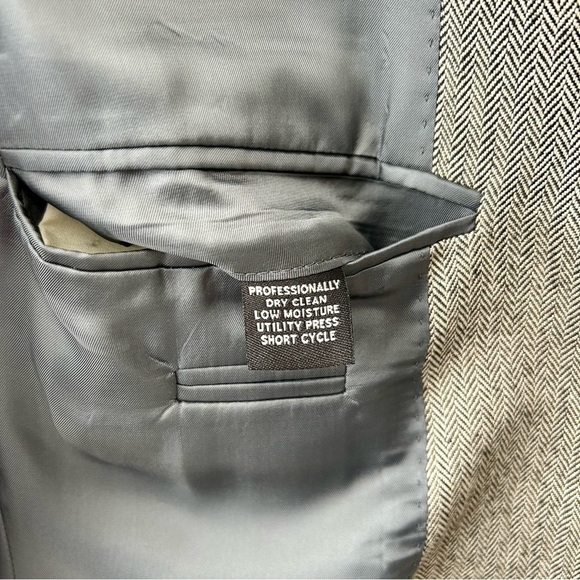 Jos A Bank Sport Coat Gray Herringbone Silk Camel Hair Blazer Size 40 Regular - Picture 8 of 11
